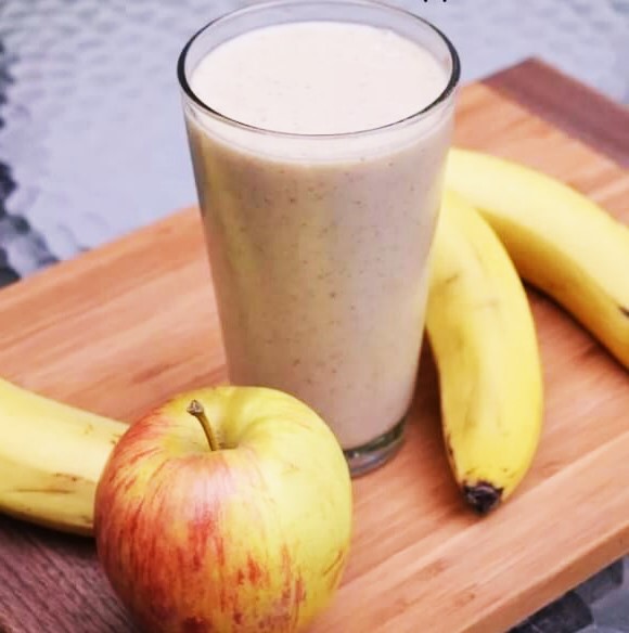 Banana and peanut butter smoothie