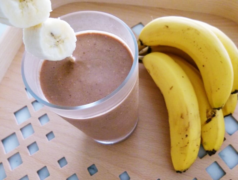 Banana and peanut butter smoothie