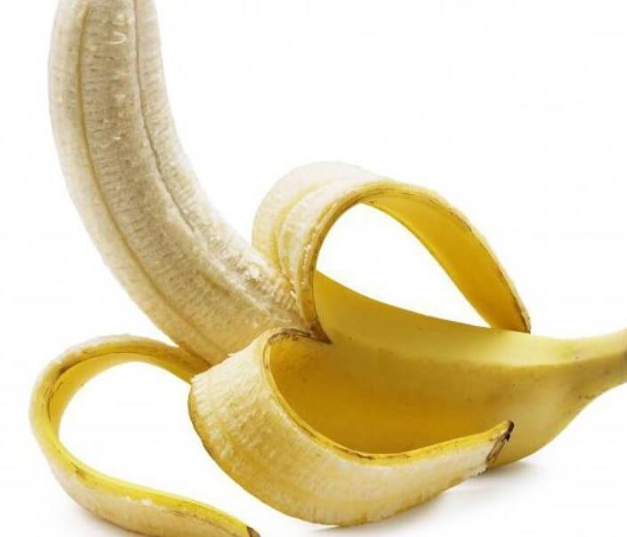how much sugar in a banana 