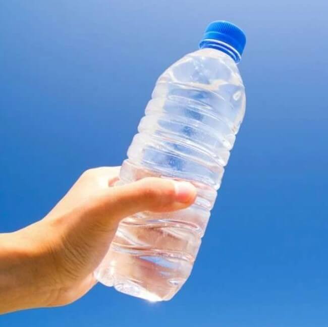 how many bottles of water should you drink a day