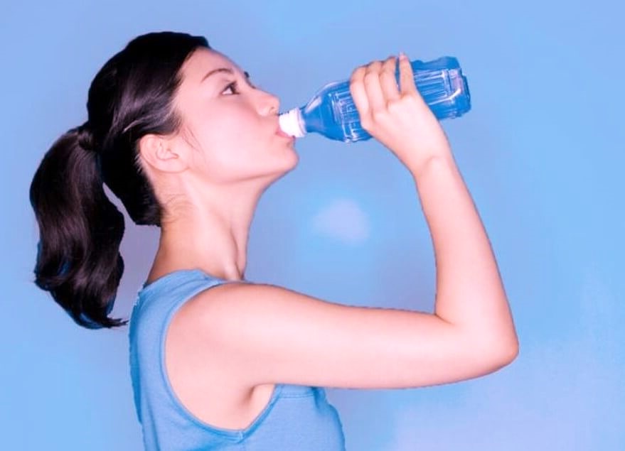 how much water should you drink daily