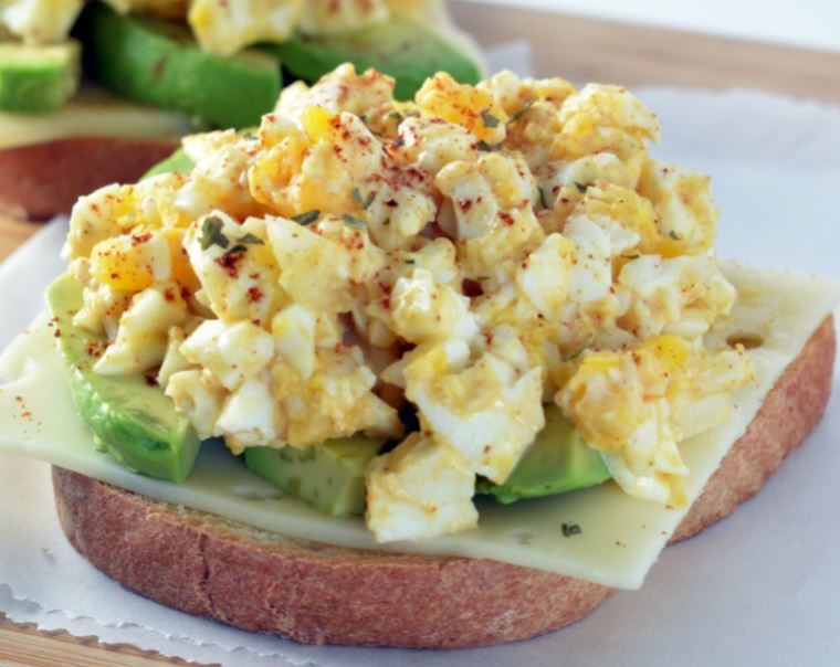 Simple egg salad recipe	