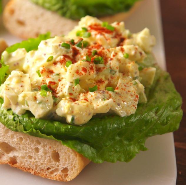 Simple egg salad recipe	