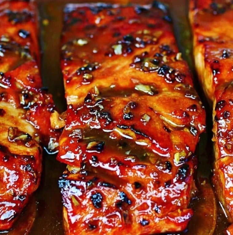 HONEY GARLIC SALMON